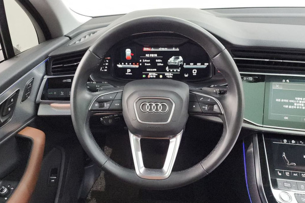 2022 Audi Q7 с пробегом 86 156 км