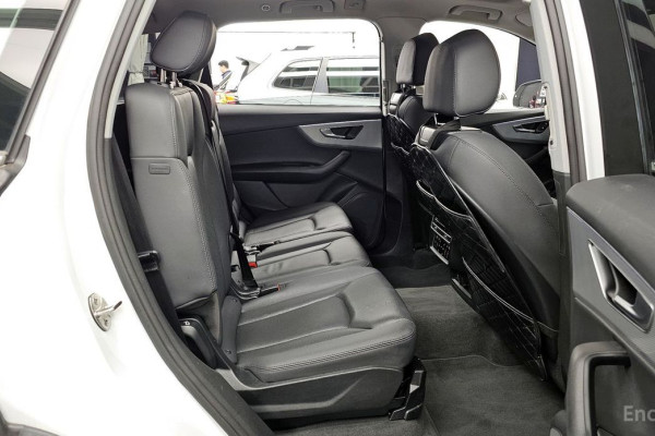 2021 Audi Q7 с пробегом 52 082 км