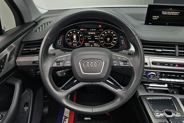 2019 Audi Q7 с пробегом 66 407 км