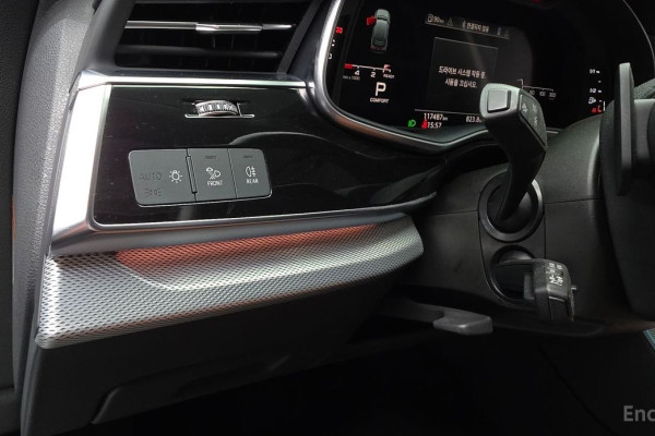 2022 Audi Q7 с пробегом 117 487 км