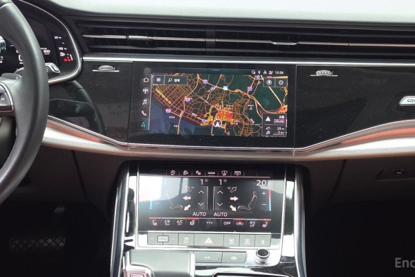 2022 Audi Q7 с пробегом 117 487 км