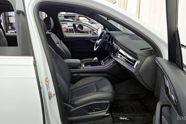 2022 Audi Q7 с пробегом 57 054 км