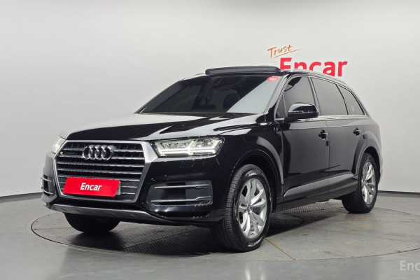 2019 Audi Q7 с пробегом 54 000 км