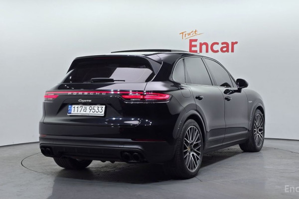 2022 Porsche Cayenne с пробегом 31 704 км