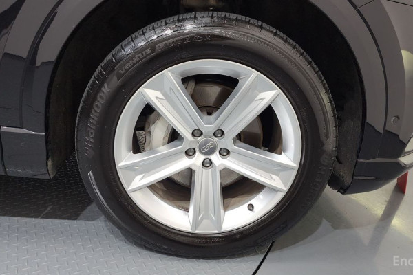 2021 Audi Q8 с пробегом 69 261 км