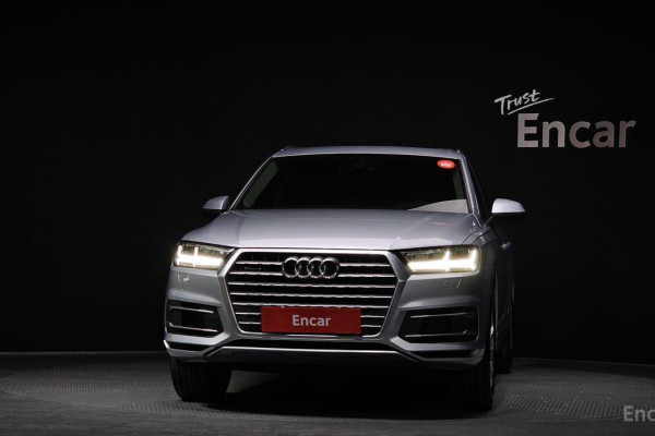 2019 Audi Q7 с пробегом 45 926 км