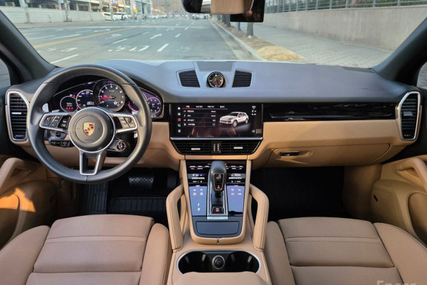 2022 Porsche Cayenne с пробегом 44 900 км