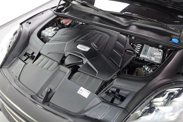 2023 Porsche Cayenne с пробегом 36 493 км