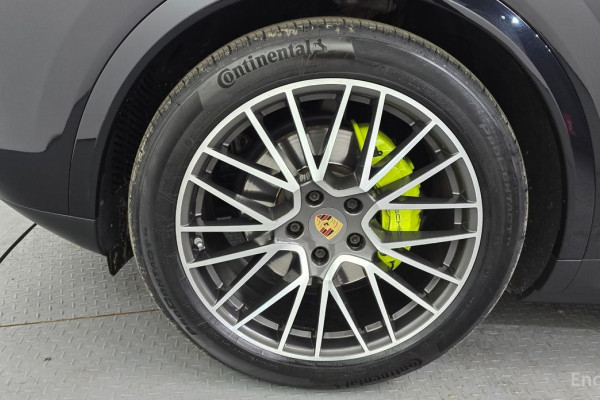 2022 Porsche Cayenne с пробегом 31 704 км