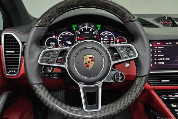 2022 Porsche Cayenne с пробегом 16 250 км