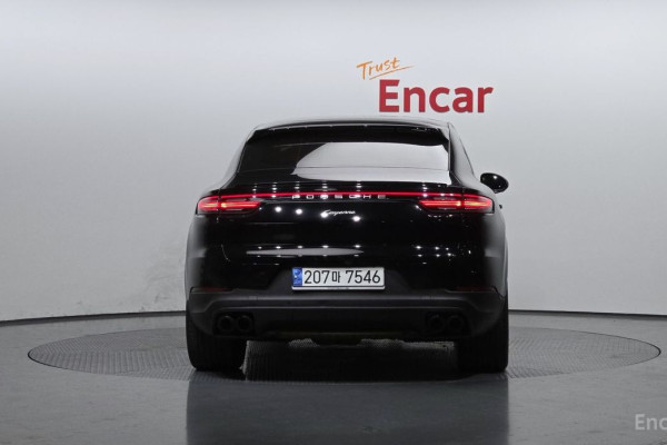 2022 Porsche Cayenne с пробегом 25 132 км