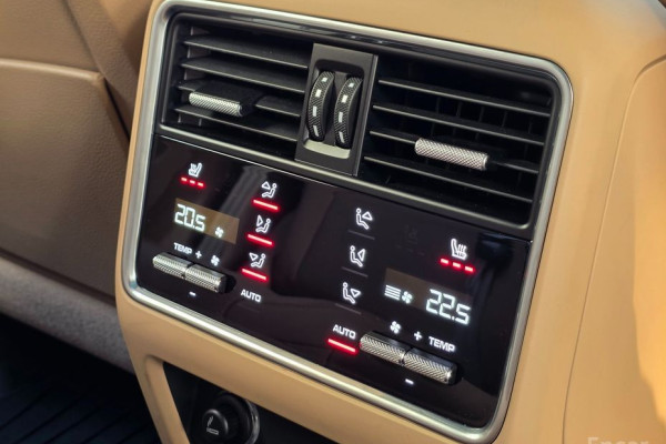 2022 Porsche Cayenne с пробегом 44 900 км