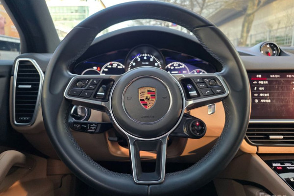 2022 Porsche Cayenne с пробегом 44 900 км