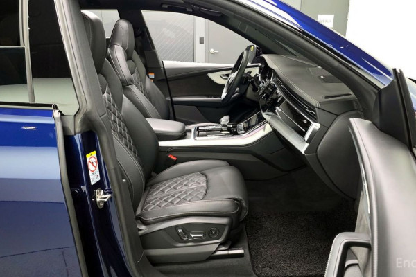 2022 Audi Q8 с пробегом 50 906 км