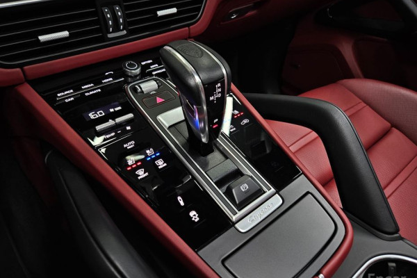 2022 Porsche Cayenne с пробегом 16 250 км