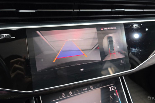 2021 Audi Q7 с пробегом 103 635 км