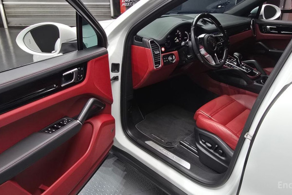 2022 Porsche Cayenne с пробегом 32 253 км