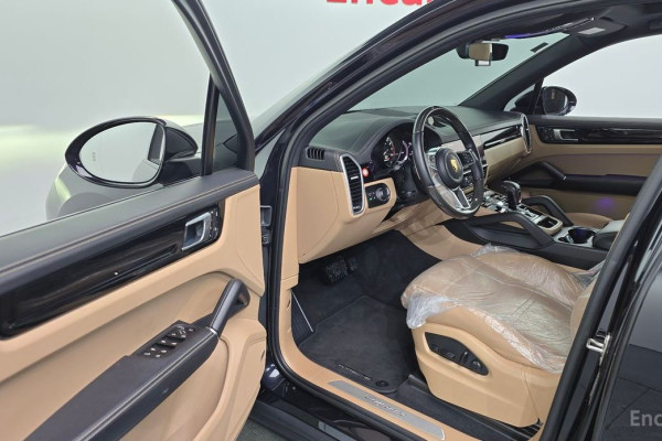 2022 Porsche Cayenne с пробегом 31 704 км