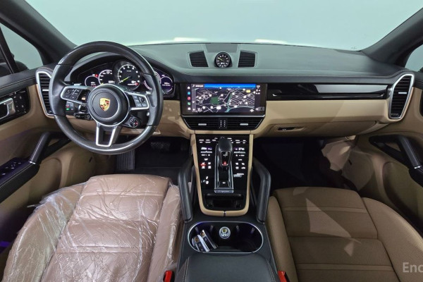 2022 Porsche Cayenne с пробегом 31 704 км