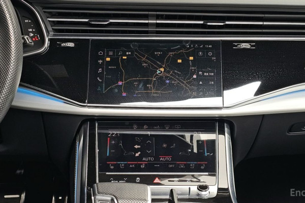 2020 Audi Q8 с пробегом 58 320 км