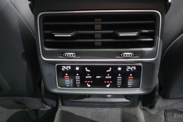 2021 Audi Q7 с пробегом 103 635 км