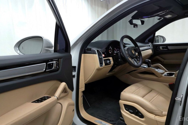 2022 Porsche Cayenne с пробегом 54 931 км