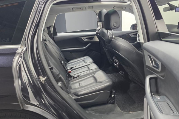 2019 Audi Q7 с пробегом 54 000 км