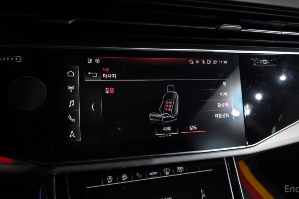 2022 Audi Q8 с пробегом 96 026 км