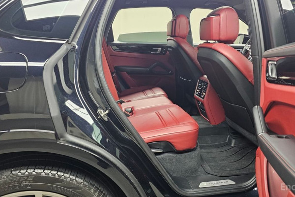 2021 Porsche Cayenne с пробегом 29 692 км