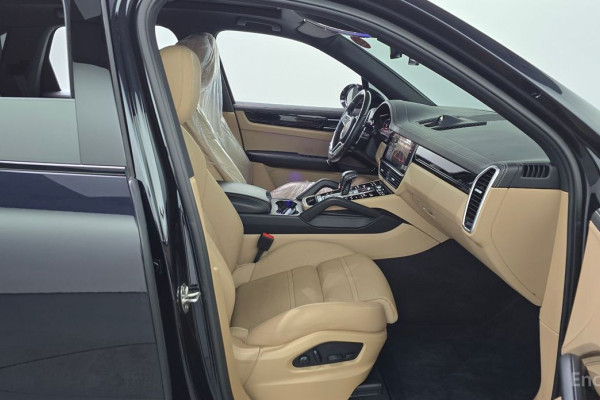 2022 Porsche Cayenne с пробегом 31 704 км