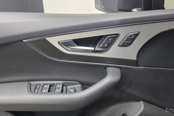 2019 Audi Q7 с пробегом 54 000 км