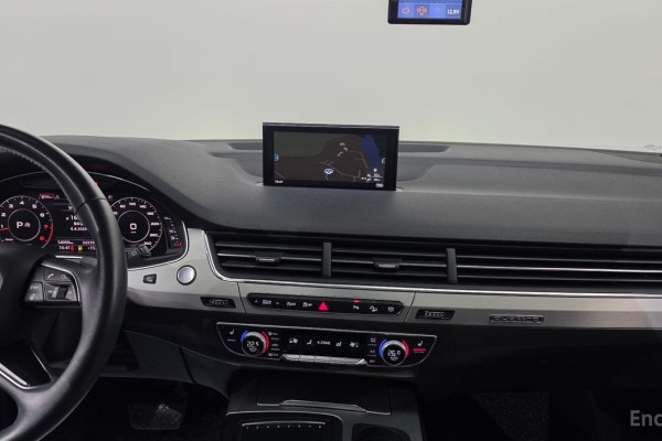 2019 Audi Q7 с пробегом 54 000 км