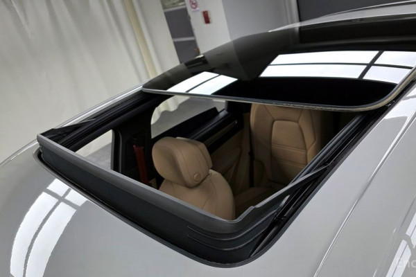 2022 Porsche Cayenne с пробегом 54 931 км