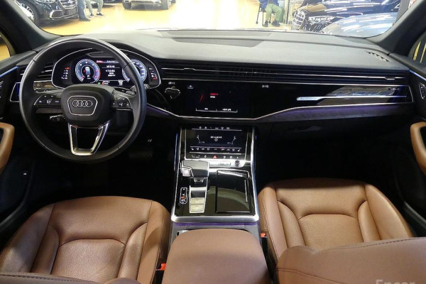 2021 Audi Q7 с пробегом 49 176 км