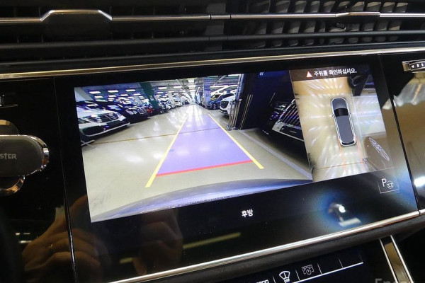 2021 Audi Q7 с пробегом 49 176 км