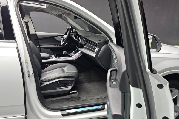 2020 Audi Q7 с пробегом 90 729 км