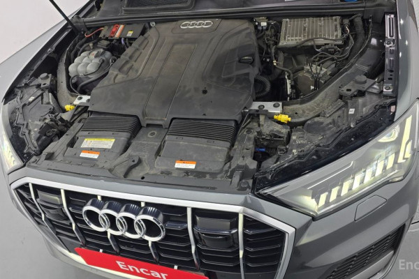 2021 Audi Q7 с пробегом 50 643 км