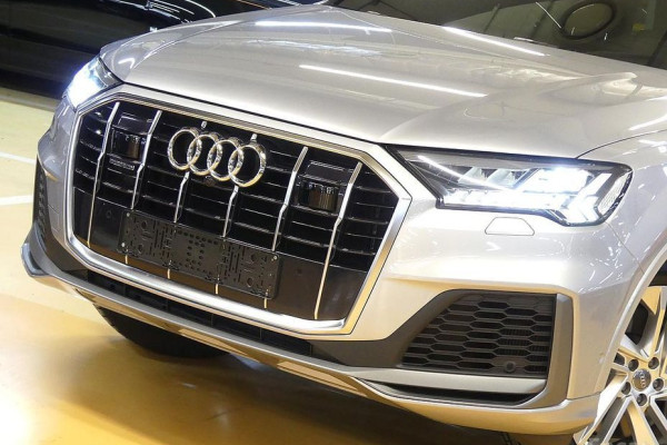 2021 Audi Q7 с пробегом 49 176 км