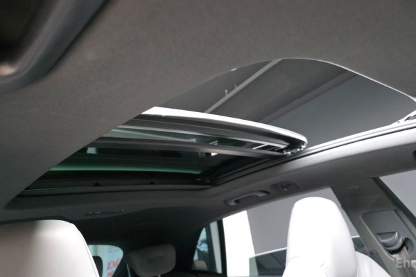 2022 Audi Q8 с пробегом 69 698 км