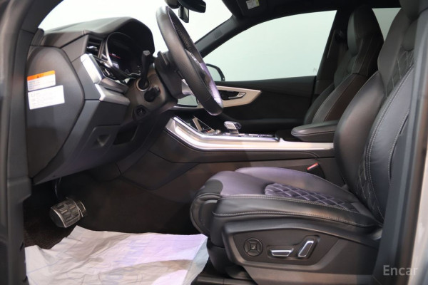 2021 Audi Q8 с пробегом 51 499 км