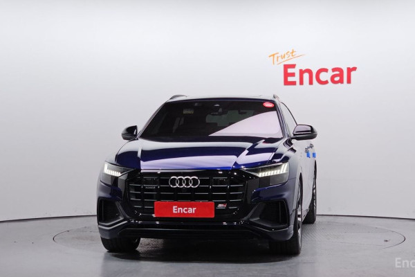 2023 Audi Q8 с пробегом 43 383 км