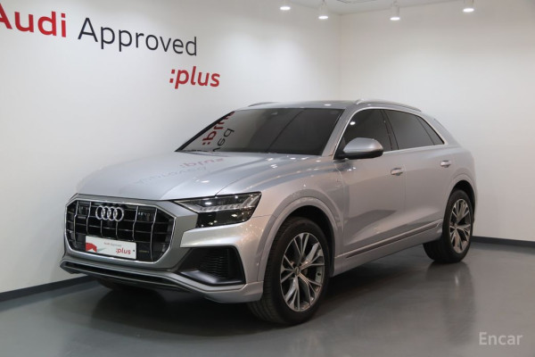 2021 Audi Q8 с пробегом 51 499 км