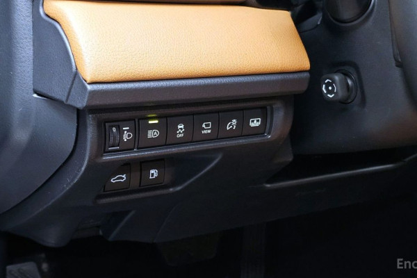 2025 Toyota Camry с пробегом 4 007 км