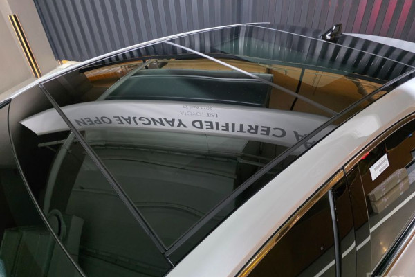 2025 Toyota Camry с пробегом 4 070 км