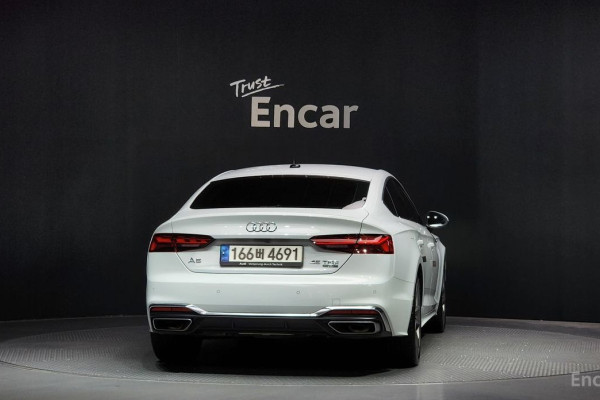 2023 Audi A5 с пробегом 48 759 км