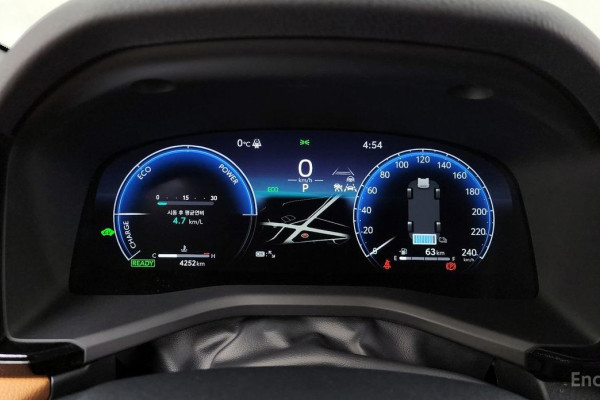 2025 Toyota Camry с пробегом 4 252 км