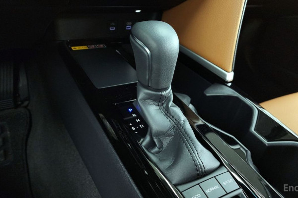 2025 Toyota Camry с пробегом 4 252 км