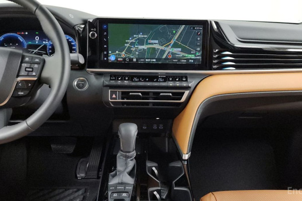 2025 Toyota Camry с пробегом 4 252 км