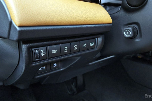 2025 Toyota Camry с пробегом 4 252 км