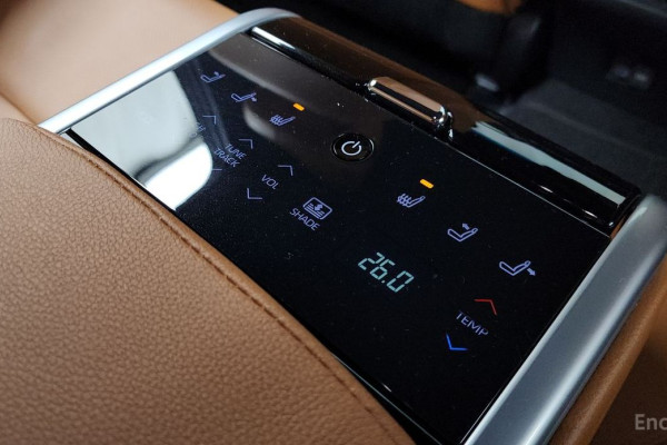 2025 Toyota Camry с пробегом 4 252 км